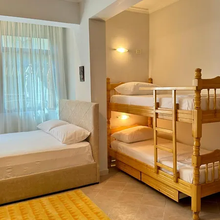 Apartment Tot *