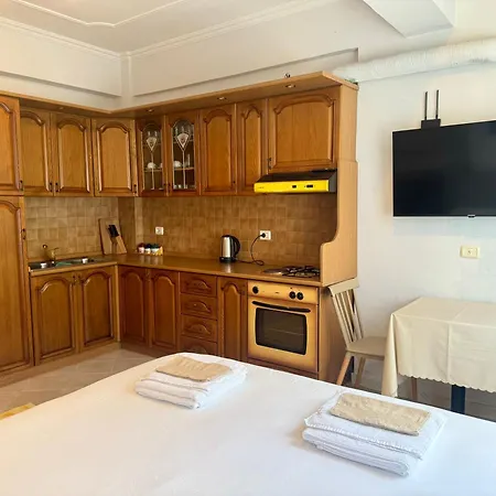 Tot Apartment Durres