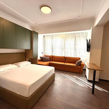 Apartment Tot *